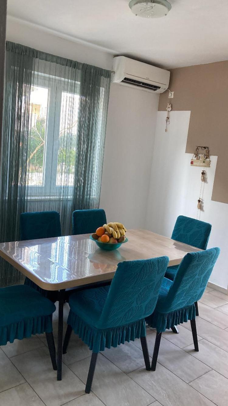 Helena Apartment Рогозница Екстериор снимка